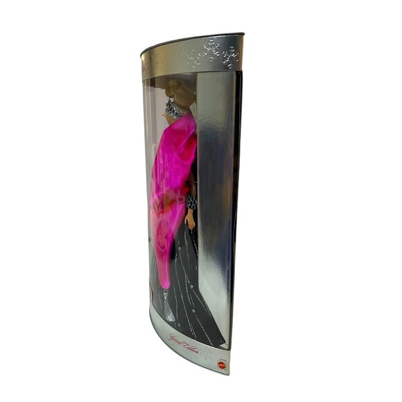 Barbie Happy Holidays 1998 Fashion Doll Collector Edition w/Box Error 20200 NEW - Picture 3 of 11